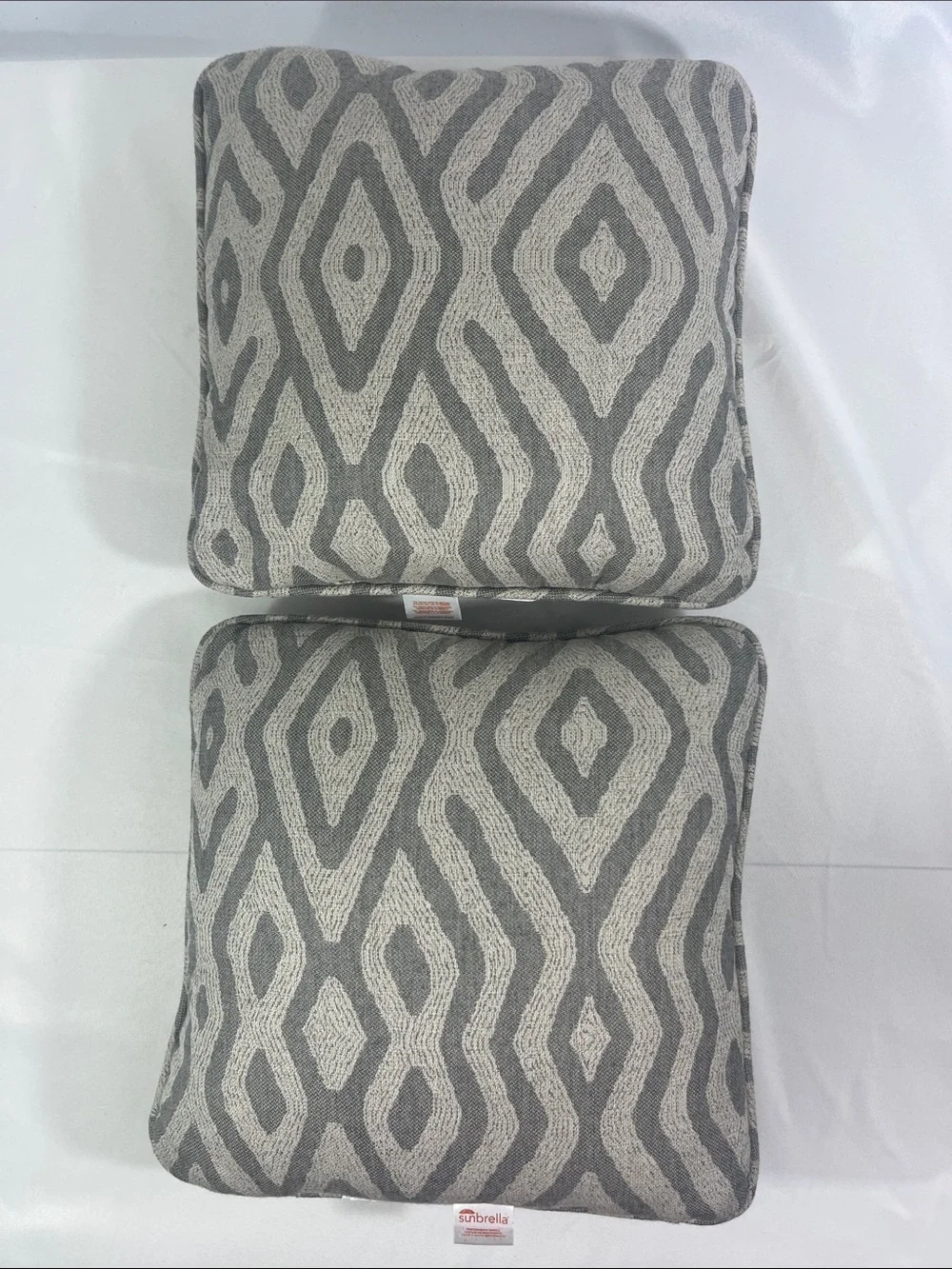 2 Sunbrella Textured Geometric Accent Pillows 16” Square Gray/Cream